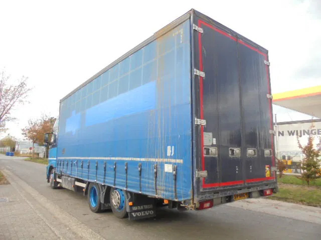 Kravas automašīna ar tentu Volvo FH 420 6X2 NL TRUCK: foto 6