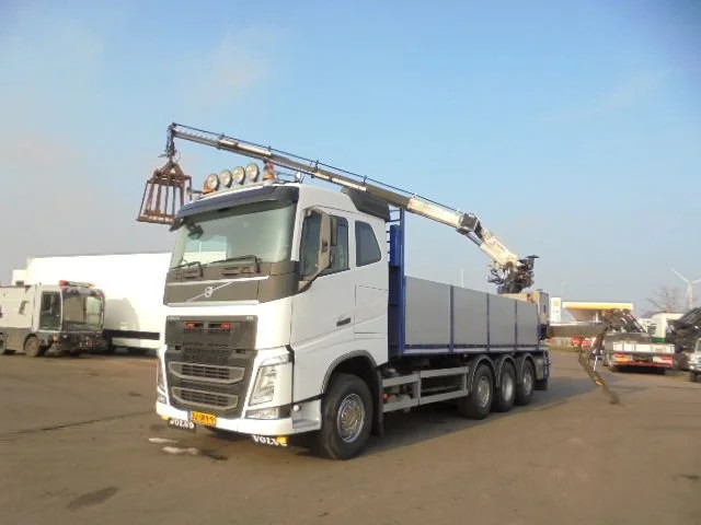 Volvo FH FH 460 8X2 - Bortu kravas automašīna/ Platforma, Kravas auto ar manipulatoru: foto 2 Volvo FH FH 460 8X2 - Bortu kravas automašīna/ Platforma, Kravas auto ar manipulatoru: foto 2