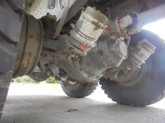 Bortu kravas automašīna/ Platforma, Kravas auto ar manipulatoru Volvo N 10 6X6 L + FASSI 3X IN STOCK: foto 13
