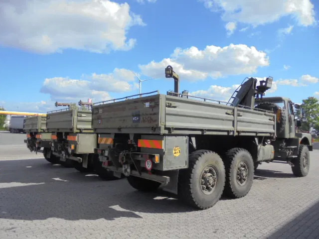 Volvo N 10 6X6 L + FASSI 3X IN STOCK - Bortu kravas automašīna/ Platforma, Kravas auto ar manipulatoru: foto 4 Volvo N 10 6X6 L + FASSI 3X IN STOCK - Bortu kravas automašīna/ Platforma, Kravas auto ar manipulatoru: foto 4