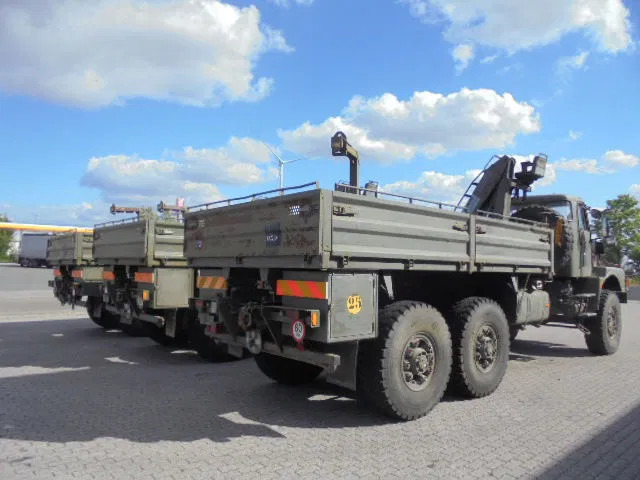 Volvo N 10 6X6 L + FASSI 3X IN STOCK - Bortu kravas automašīna/ Platforma, Kravas auto ar manipulatoru: foto 4 Volvo N 10 6X6 L + FASSI 3X IN STOCK - Bortu kravas automašīna/ Platforma, Kravas auto ar manipulatoru: foto 4