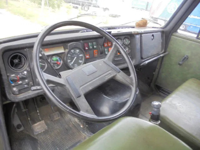 Bortu kravas automašīna/ Platforma, Kravas auto ar manipulatoru Volvo N 10 6X6 L + FASSI 3X IN STOCK: foto 19