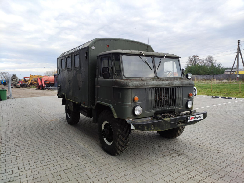 GAZ 66 - Kravas automašīna ar slēgto virsbūvi: foto 3 GAZ 66 - Kravas automašīna ar slēgto virsbūvi: foto 3