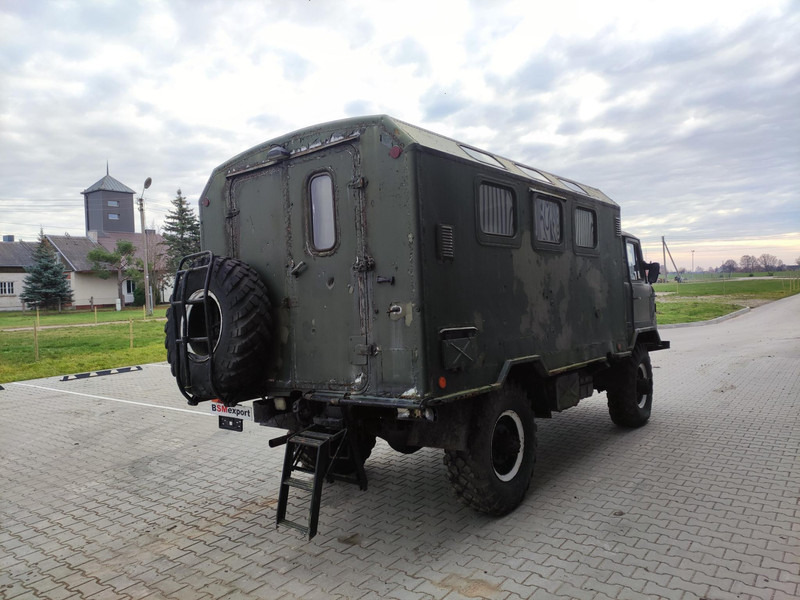 GAZ 66 - Kravas automašīna ar slēgto virsbūvi: foto 4 GAZ 66 - Kravas automašīna ar slēgto virsbūvi: foto 4