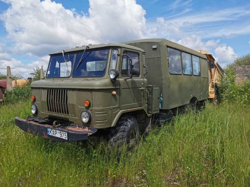 GAZ 66 workshop truck - Kravas automašīna ar slēgto virsbūvi: foto 1 GAZ 66 workshop truck - Kravas automašīna ar slēgto virsbūvi: foto 1
