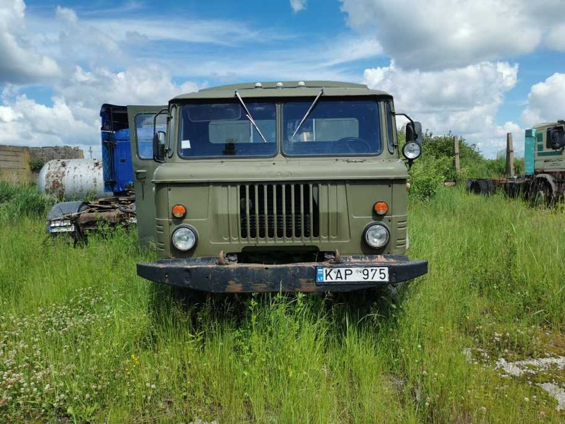 GAZ 66 workshop truck - Kravas automašīna ar slēgto virsbūvi: foto 2 GAZ 66 workshop truck - Kravas automašīna ar slēgto virsbūvi: foto 2