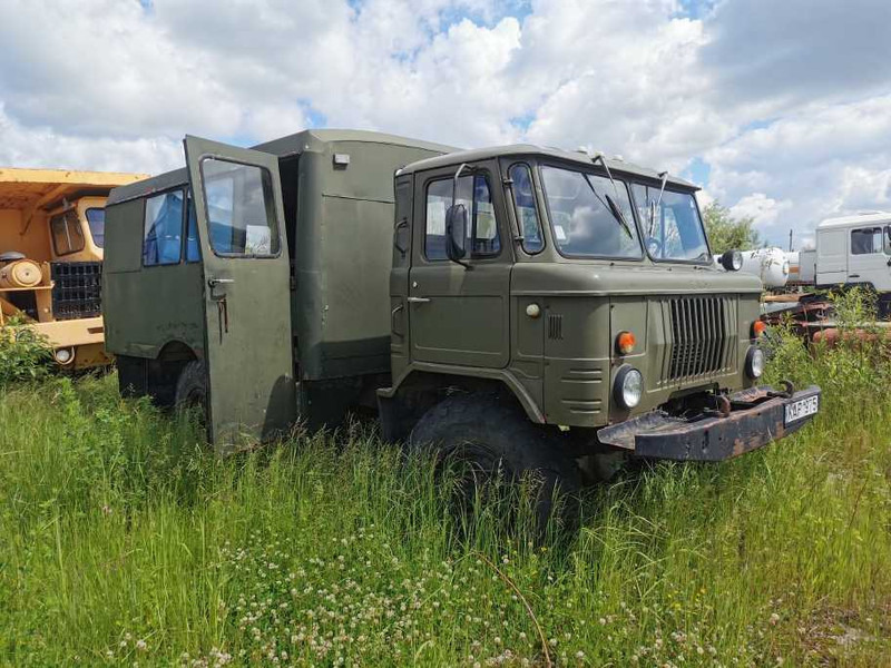 GAZ 66 workshop truck - Kravas automašīna ar slēgto virsbūvi: foto 3 GAZ 66 workshop truck - Kravas automašīna ar slēgto virsbūvi: foto 3