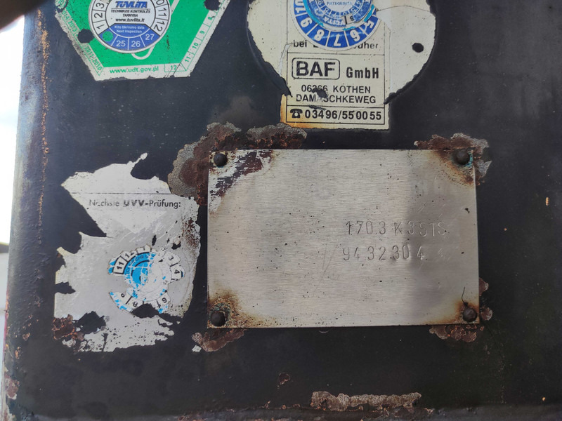 Celtnis-manipulators - Kravas automašīna HMF 1703 K3 loader crane: foto 6 Celtnis-manipulators - Kravas automašīna HMF 1703 K3 loader crane: foto 6