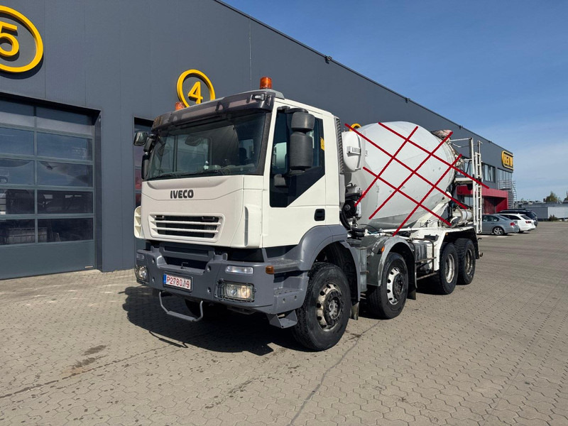 Iveco Trakker 410 - Šasija kravas automašīna: foto 1 Iveco Trakker 410 - Šasija kravas automašīna: foto 1