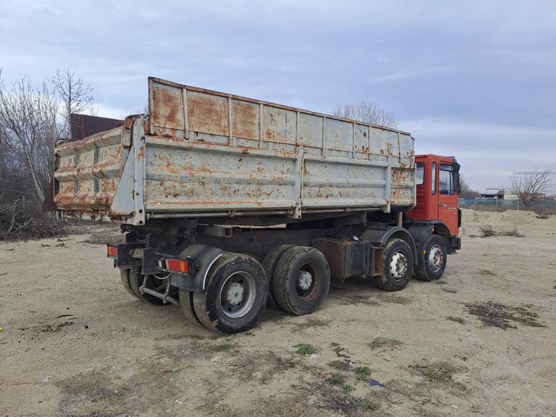 MAN 32.331 dump truck - Kravas automašīna pašizgāzējs: foto 5 MAN 32.331 dump truck - Kravas automašīna pašizgāzējs: foto 5