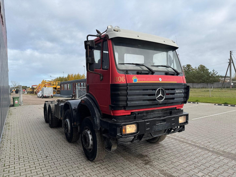 Mercedes-Benz 3234 - Šasija kravas automašīna: foto 2 Mercedes-Benz 3234 - Šasija kravas automašīna: foto 2