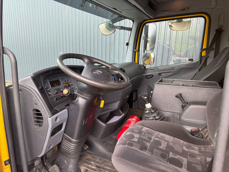Mercedes-Benz Atego 1018 - Kravas automašīna ar slēgto virsbūvi: foto 5 Mercedes-Benz Atego 1018 - Kravas automašīna ar slēgto virsbūvi: foto 5