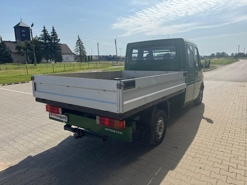 Mercedes-Benz Sprinter 313 - Automašīna ar kravas platformu: foto 3 Mercedes-Benz Sprinter 313 - Automašīna ar kravas platformu: foto 3
