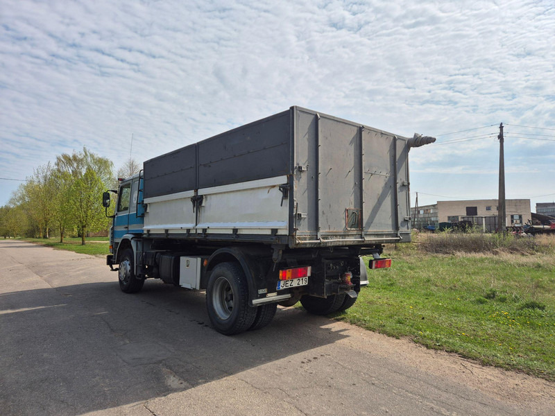 Scania P 93 HL - Kravas automašīna pašizgāzējs: foto 4 Scania P 93 HL - Kravas automašīna pašizgāzējs: foto 4