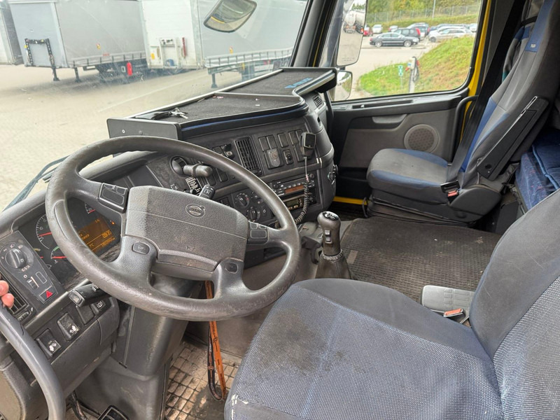 Volvo FH 12.420. NO CRANE - Vilcējs: foto 5 Volvo FH 12.420. NO CRANE - Vilcējs: foto 5