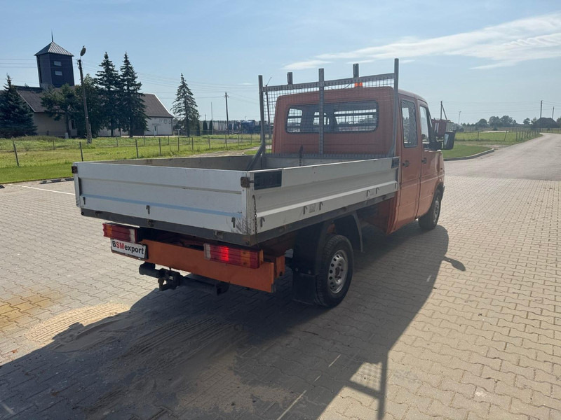 Volkswagen Lt 35 - Automašīna ar kravas platformu: foto 3 Volkswagen Lt 35 - Automašīna ar kravas platformu: foto 3