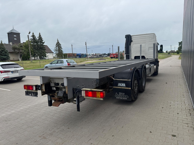 Volvo FM 12.420 without crane - Bortu kravas automašīna/ Platforma: foto 4 Volvo FM 12.420 without crane - Bortu kravas automašīna/ Platforma: foto 4