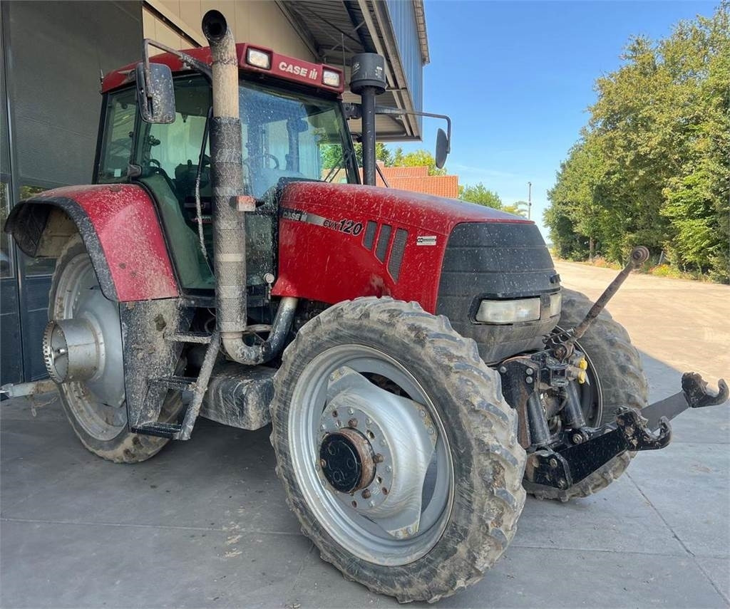 Case IH CVX 120 - Traktors: foto 2 Case IH CVX 120 - Traktors: foto 2