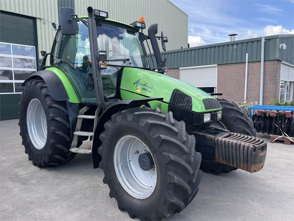 Deutz Agrotron 150 MK2 - Traktors: foto 3 Deutz Agrotron 150 MK2 - Traktors: foto 3