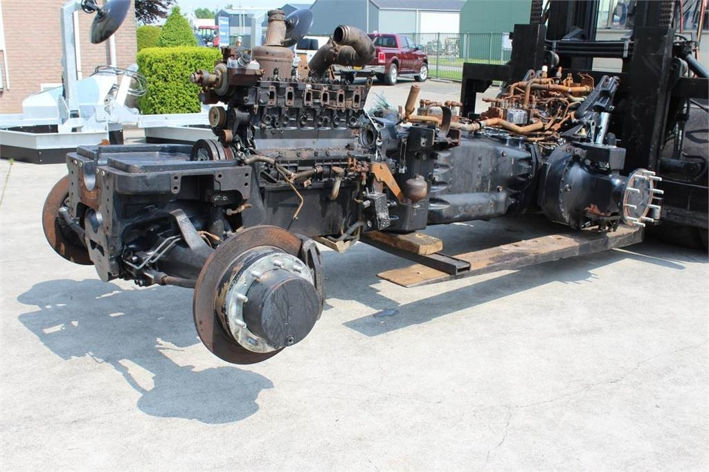 Deutz-fahr 7250 TTV - Traktors: foto 1 Deutz-fahr 7250 TTV - Traktors: foto 1
