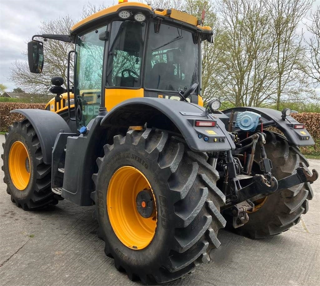 JCB 4220 Fastrac - Traktors: foto 4 JCB 4220 Fastrac - Traktors: foto 4