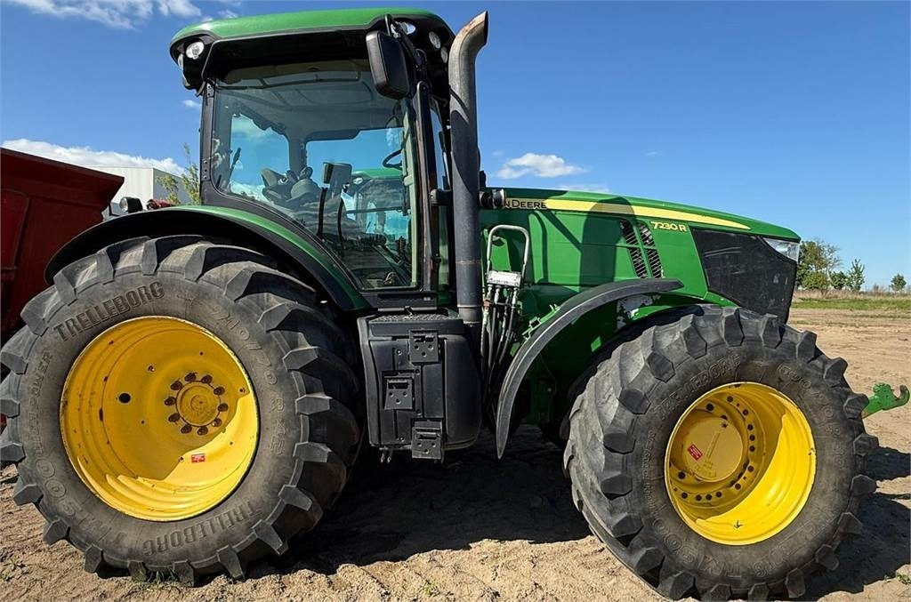 John Deere 7230R - Traktors: foto 2 John Deere 7230R - Traktors: foto 2