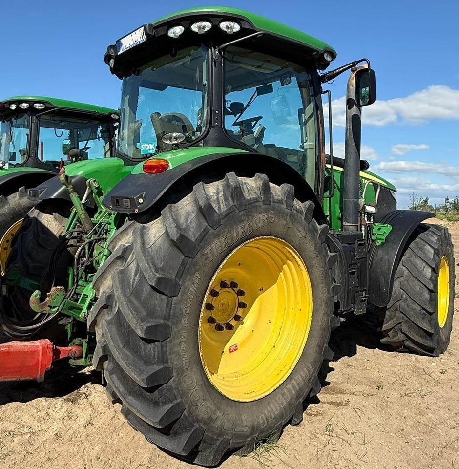 John Deere 7230R - Traktors: foto 3 John Deere 7230R - Traktors: foto 3