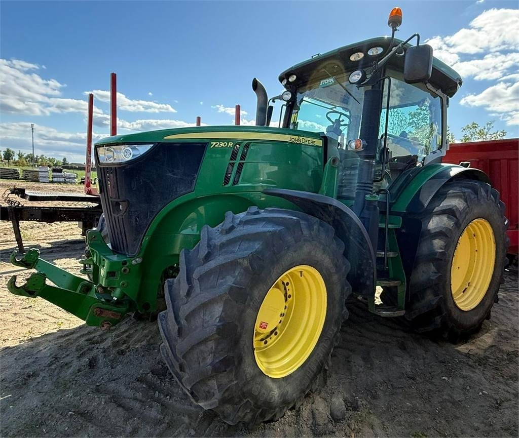 John Deere 7230R - Traktors: foto 1 John Deere 7230R - Traktors: foto 1