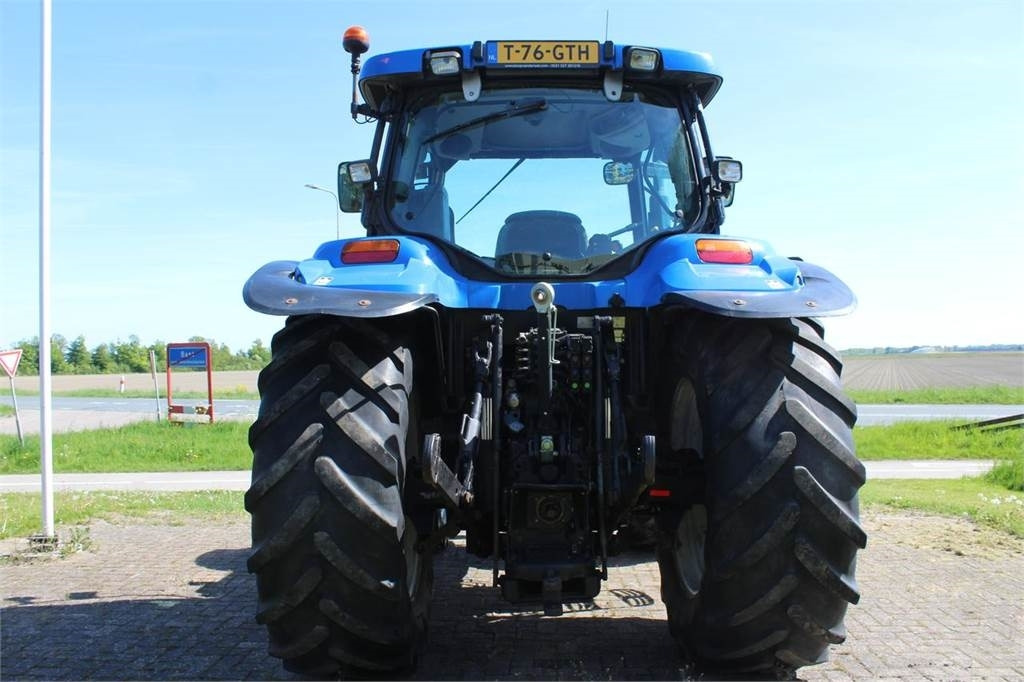 New Holland TSA135A - Traktors: foto 5 New Holland TSA135A - Traktors: foto 5