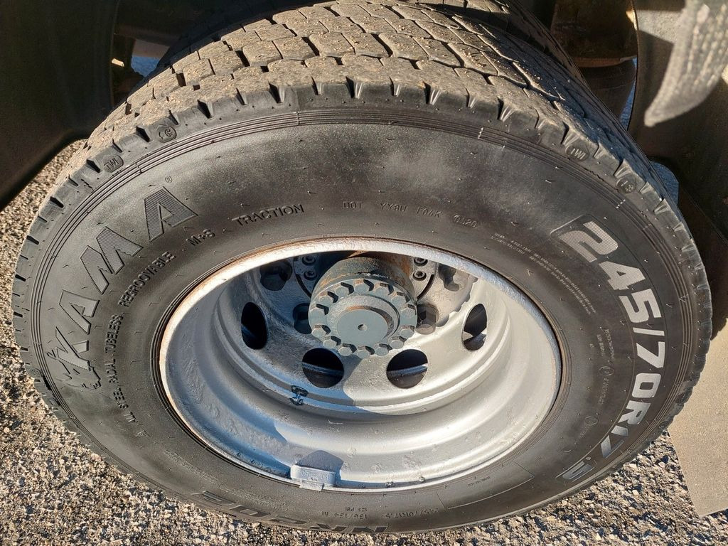 Kravas automašīna ar tentu DAF FA LF 45.220 E12 4x2: foto 11