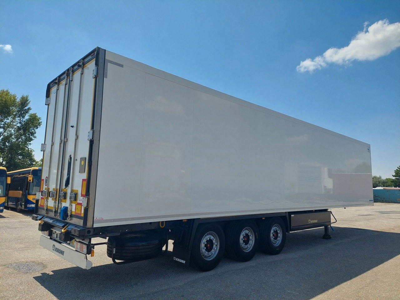 Krone SD Thermo King SLXi 300 Doppelstock - Puspiekabe refrižerators: foto 4 Krone SD Thermo King SLXi 300 Doppelstock - Puspiekabe refrižerators: foto 4