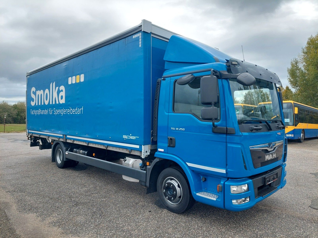 MAN TGL 12.250 BL 4x2 - Kravas automašīna ar tentu: foto 2 MAN TGL 12.250 BL 4x2 - Kravas automašīna ar tentu: foto 2