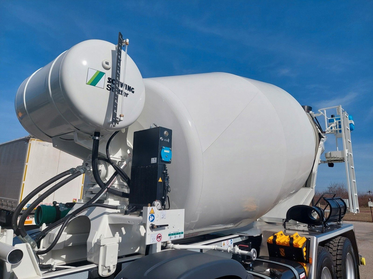 MAN TGS 32.440 8x4 BB CH Stetter 9 m³ - Betonvedējs: foto 5 MAN TGS 32.440 8x4 BB CH Stetter 9 m³ - Betonvedējs: foto 5