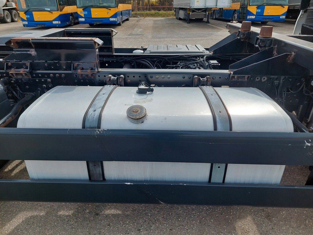 MAN TGX 26.460 LL 6x2/2 - Konteineru vedējs/ Kravas automašīna ar noņemamā virsbūve: foto 5 MAN TGX 26.460 LL 6x2/2 - Konteineru vedējs/ Kravas automašīna ar noņemamā virsbūve: foto 5