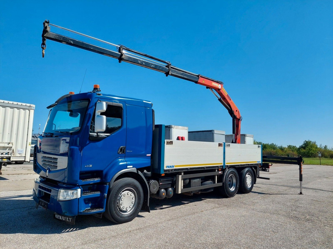 Renault Premium DXI R450.26 HR Palfinger PK 15.500 - Bortu kravas automašīna/ Platforma, Kravas auto ar manipulatoru: foto 1 Renault Premium DXI R450.26 HR Palfinger PK 15.500 - Bortu kravas automašīna/ Platforma, Kravas auto ar manipulatoru: foto 1