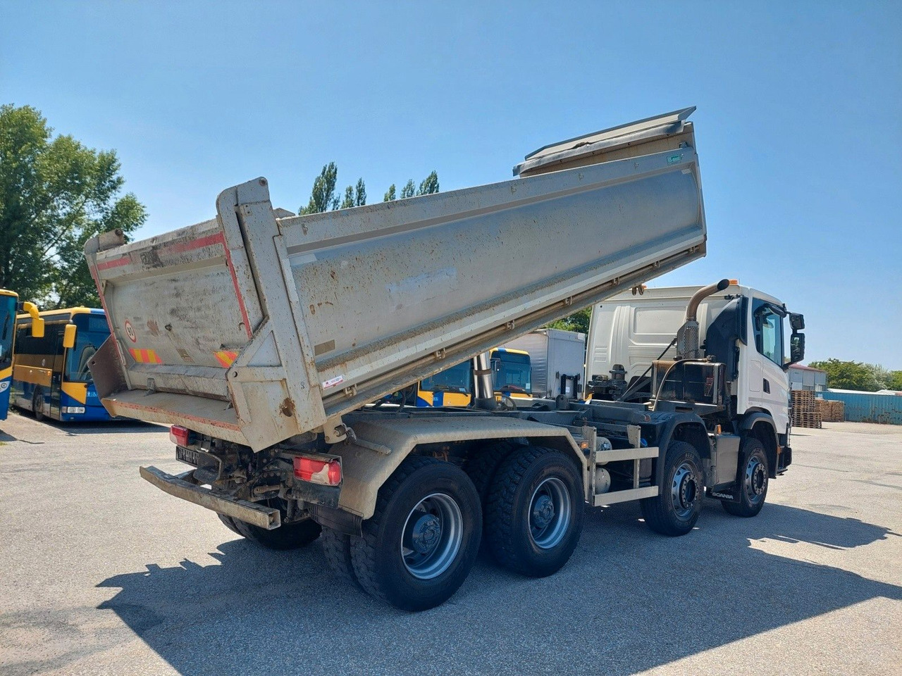 Scania G 450 B8X4HZ 8x4 Bordmatik - Kravas automašīna pašizgāzējs: foto 4 Scania G 450 B8X4HZ 8x4 Bordmatik - Kravas automašīna pašizgāzējs: foto 4