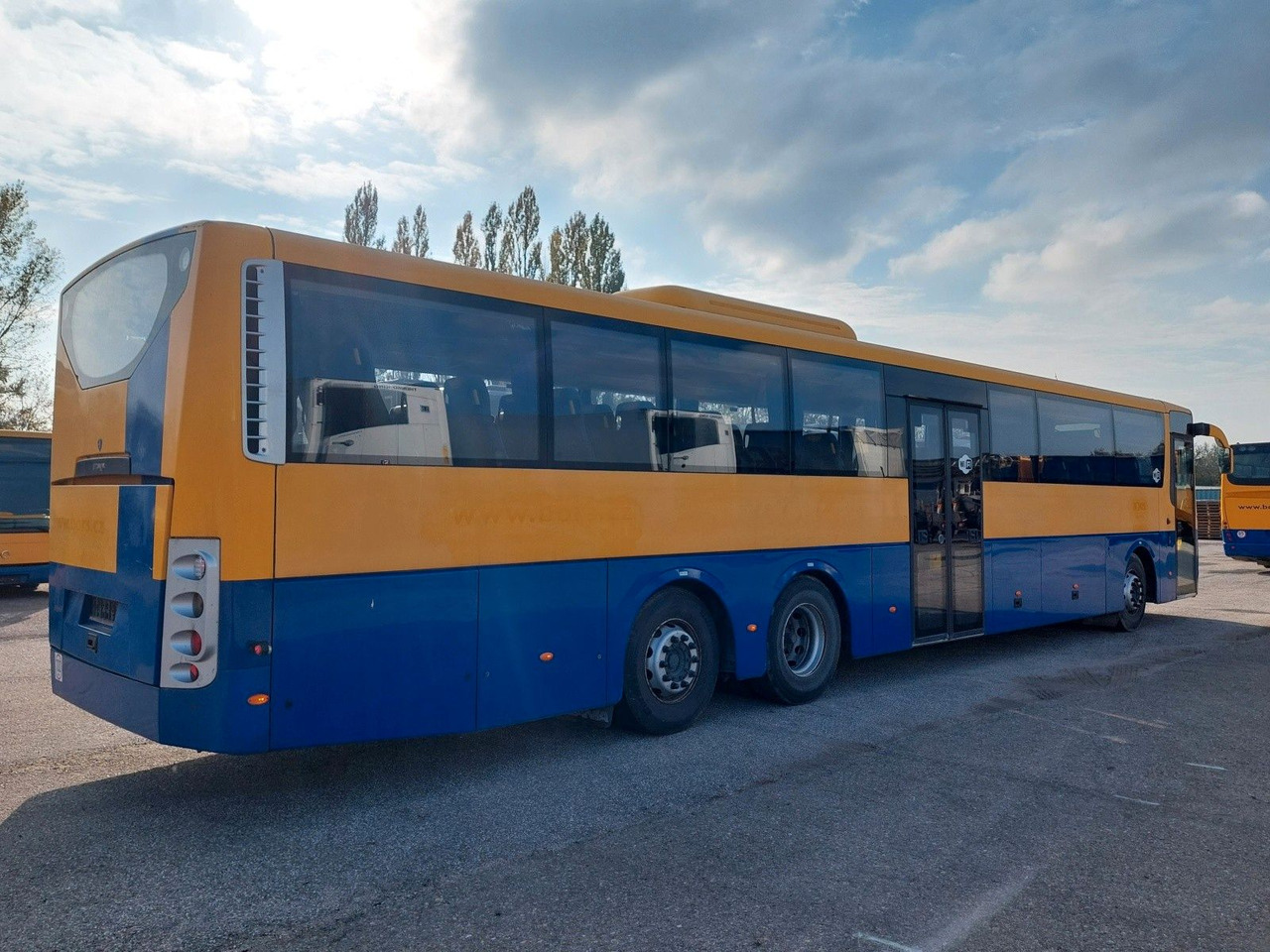 Scania Omniexpress 64 Sitzplätze/ Seats - Piepilsētas autobuss: foto 4 Scania Omniexpress 64 Sitzplätze/ Seats - Piepilsētas autobuss: foto 4