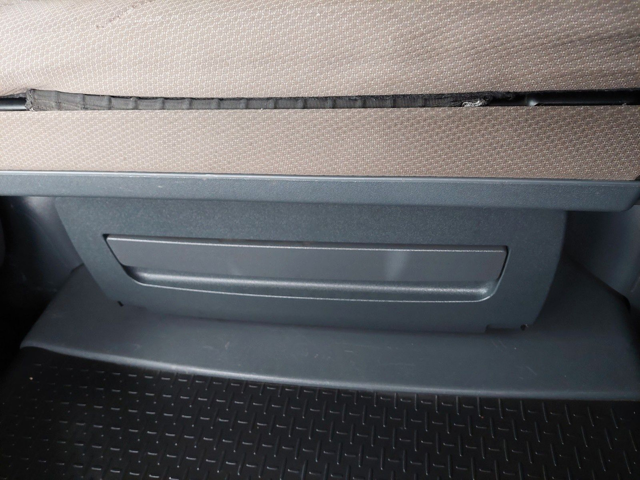 Vilcējs Scania R 440 LA6X2/4MNA: foto 26 Vilcējs Scania R 440 LA6X2/4MNA: foto 26