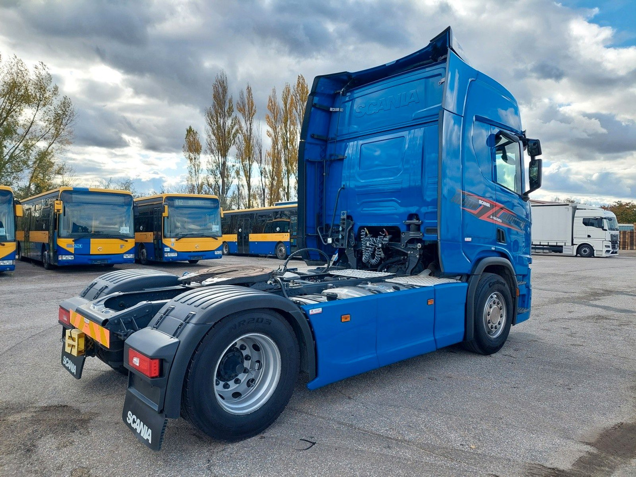 Scania R450 A4X2NB Luft/Luft Hydraulik - Vilcējs: foto 4 Scania R450 A4X2NB Luft/Luft Hydraulik - Vilcējs: foto 4