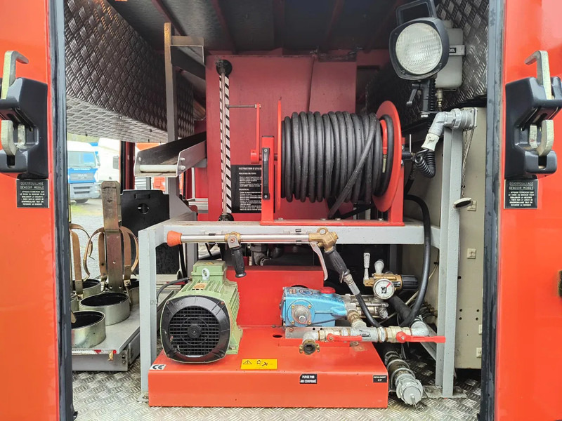 Ugunsdzēsēju mašīna Iveco Eurocargo 38 025 KM (!) - LIGHT TOWER - GENERATOR - 525L TANK: foto 17