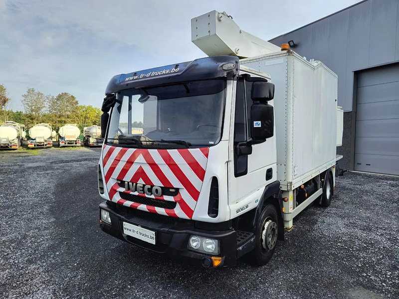 Iveco EuroCargo 120 E18 + COMET 151TAL (15 m) - Kravas automašīna: foto 1 Iveco EuroCargo 120 E18 + COMET 151TAL (15 m) - Kravas automašīna: foto 1