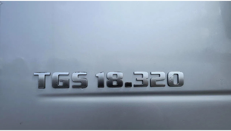 MAN TGS 18.320 EURO 5 - DHOLLANDIA TAILLIFT -FRIDGE - Kravas automašīna refrižerators: foto 4 MAN TGS 18.320 EURO 5 - DHOLLANDIA TAILLIFT -FRIDGE - Kravas automašīna refrižerators: foto 4