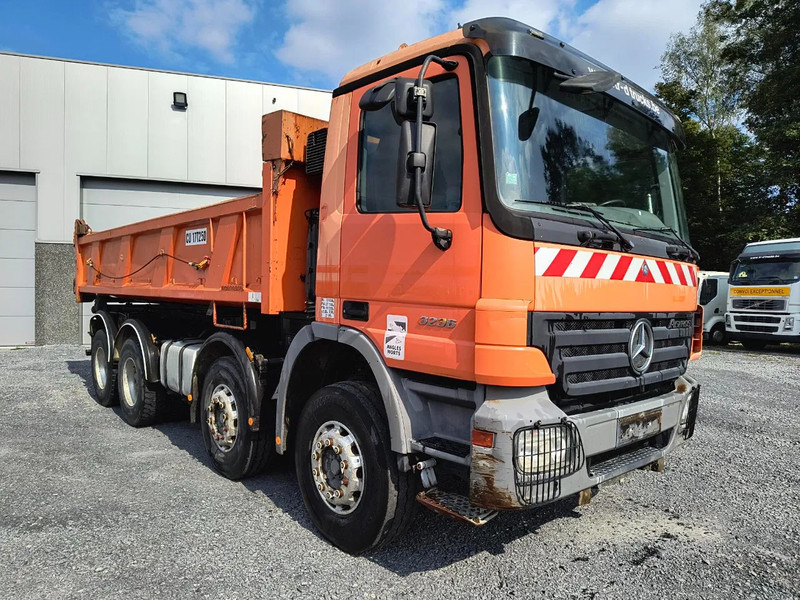 Mercedes-Benz Actros 3236 8X4 - 2 SIDE TIPPER/BI-BENNE - Kravas automašīna pašizgāzējs: foto 3 Mercedes-Benz Actros 3236 8X4 - 2 SIDE TIPPER/BI-BENNE - Kravas automašīna pašizgāzējs: foto 3