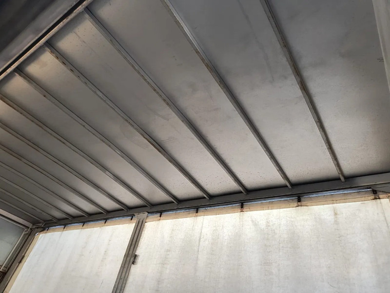 Kravas automašīna ar tentu Mercedes-Benz Axor 1829 + D'HOLLANDIA 2000 KG: foto 15