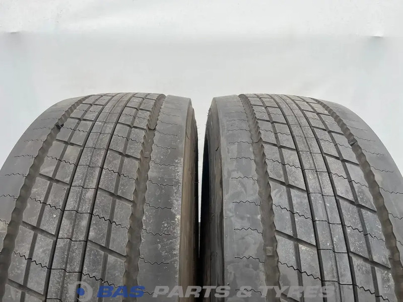 Bridgestone Bridgestone 315/70R22.5 DURAVIS R-STEER002 156/154 M M+S 3PMSF gebruikte set - Riepa - Kravas automašīna: foto 2 Bridgestone Bridgestone 315/70R22.5 DURAVIS R-STEER002 156/154 M M+S 3PMSF gebruikte set - Riepa - Kravas automašīna: foto 2
