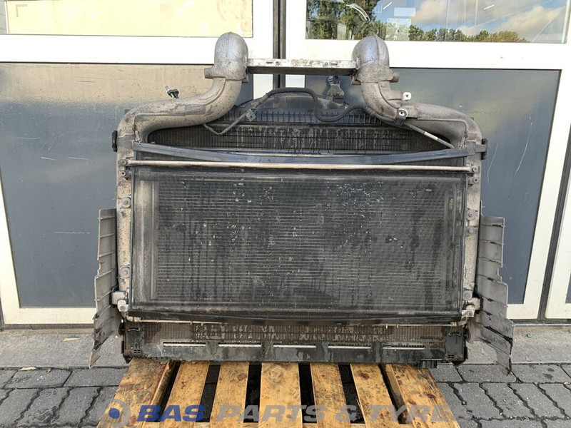 DAF CF Euro 6 Koelerpakket DAF MX11 240 H1 1813198 - Radiators - Kravas automašīna: foto 2 DAF CF Euro 6 Koelerpakket DAF MX11 240 H1 1813198 - Radiators - Kravas automašīna: foto 2