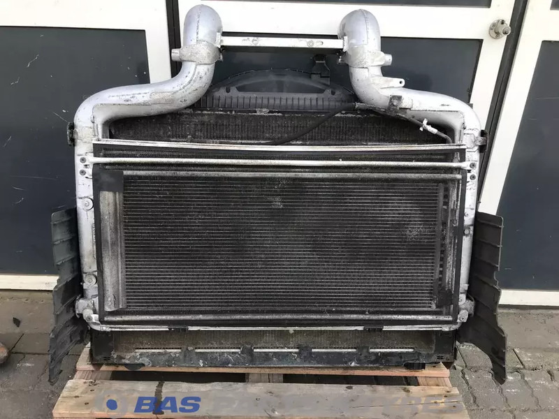 DAF CF Euro 6 Koelerpakket DAF MX11 330 H2 1940148 - Radiators - Kravas automašīna: foto 2 DAF CF Euro 6 Koelerpakket DAF MX11 330 H2 1940148 - Radiators - Kravas automašīna: foto 2