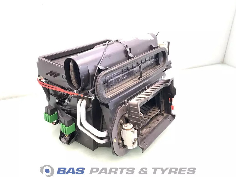 DAF CF Euro 6 - Mērinstrumentu panelis - Kravas automašīna: foto 3 DAF CF Euro 6 - Mērinstrumentu panelis - Kravas automašīna: foto 3