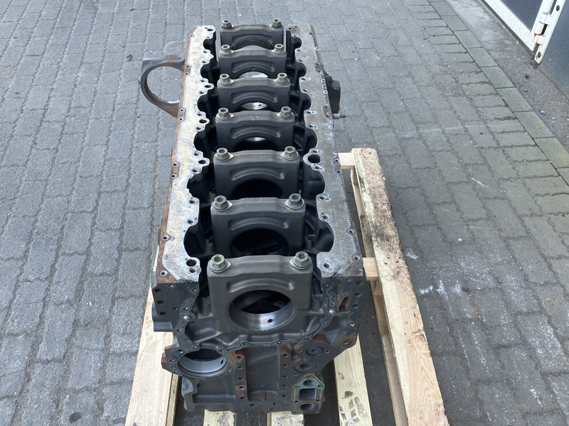 DAF - Cilindru bloks - Kravas automašīna: foto 2 DAF - Cilindru bloks - Kravas automašīna: foto 2