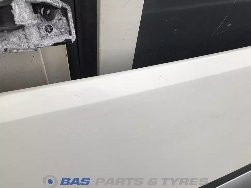 DAF XF106 - Radiatora reste - Kravas automašīna: foto 3 DAF XF106 - Radiatora reste - Kravas automašīna: foto 3